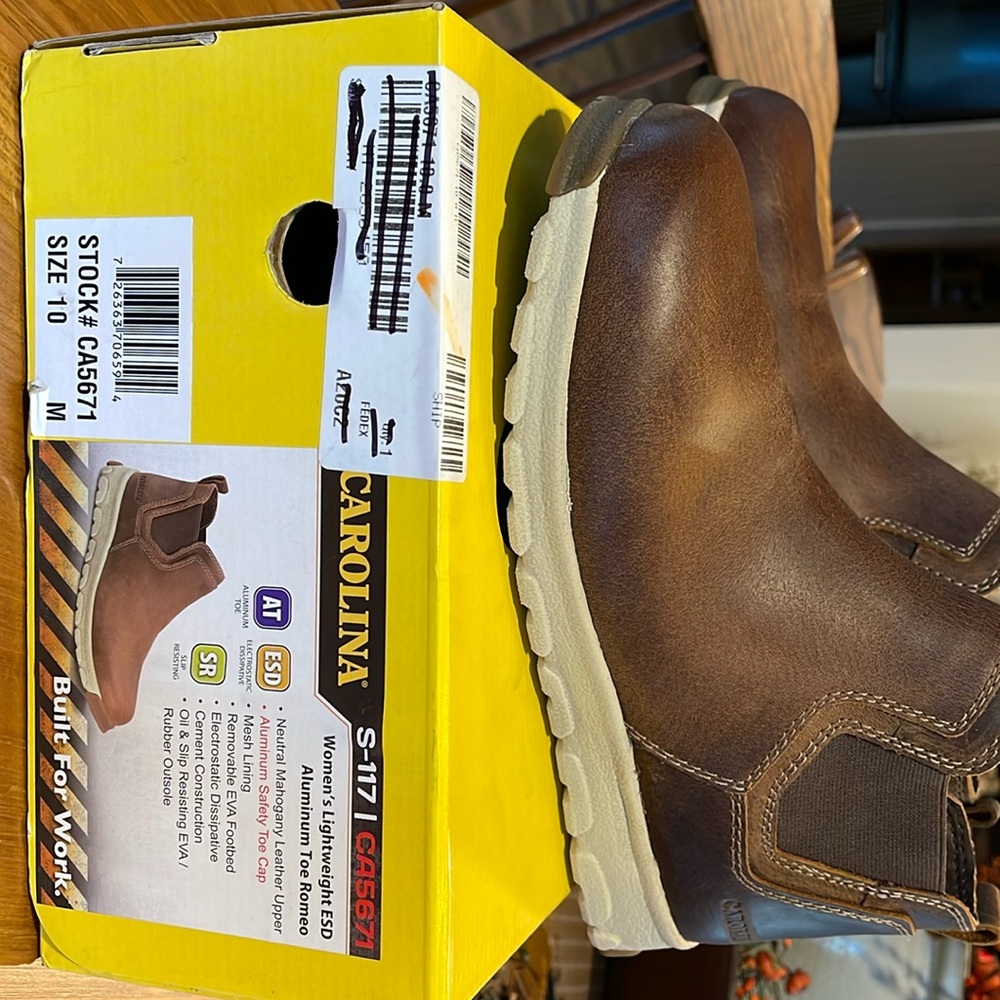 Carolina Lightweight Aluminum toe Romeo slip on wood boot